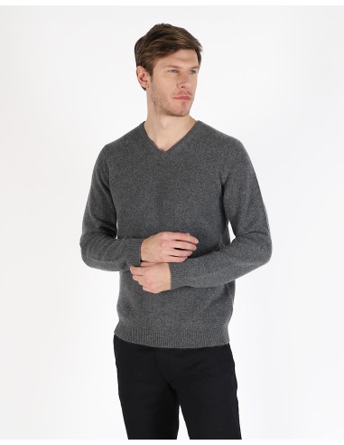 FIT V-NECK SWEATER