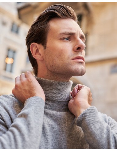 TIMELESS TURTLENECK SWEATER