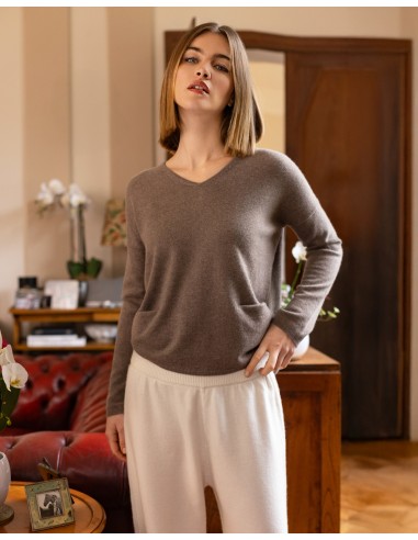 V-NECK LOOSE WITH POCKETS